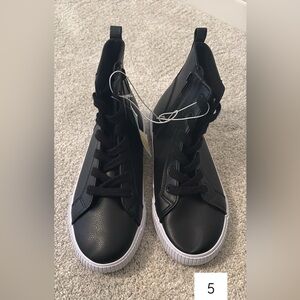 Black shoes
